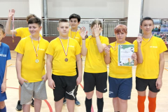 mistrzostwa-gminy-w-futsalu-medale